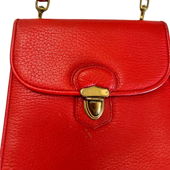 Dooney & Bourke Red Leather Crossbody bag Size 7.5 x 7.5” - Picture 3 of 17